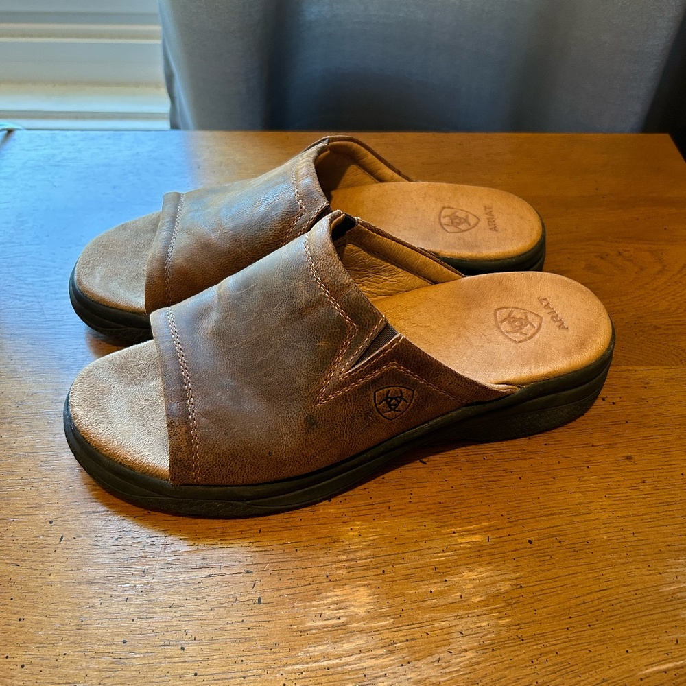 Ariat Bridgeport Slide